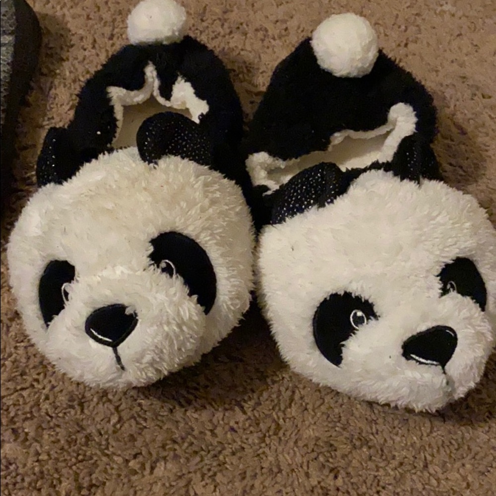 Cute panda slippers